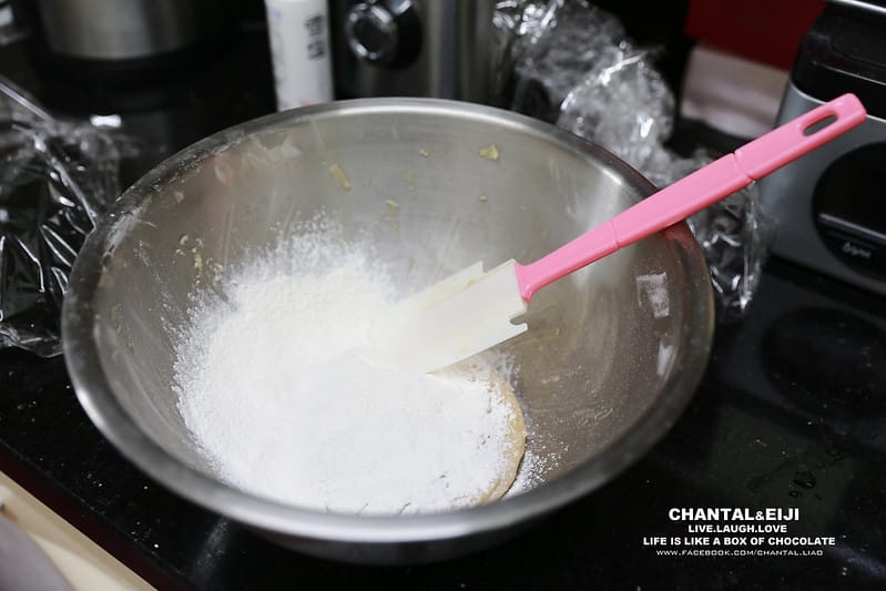烘培 因為放假而且不想外面買一大盒只好自己做的”廣試月餅” - 第20張圖 IMG_0596拷貝