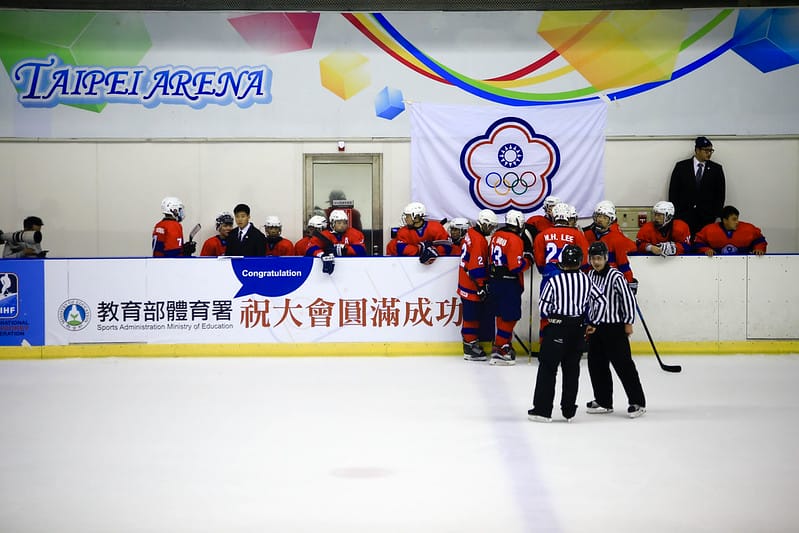 【IHOCKEY】再次對上紐西蘭,延長賽後終於3:2贏得勝利!!!我都要哭了 - 第34張圖 NZL