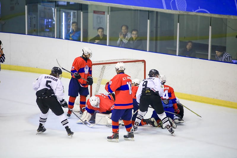 【IHOCKEY】再次對上紐西蘭,延長賽後終於3:2贏得勝利!!!我都要哭了 - 第24張圖 NZL