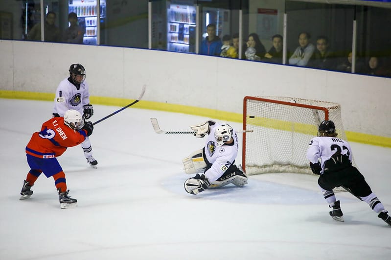 【IHOCKEY】再次對上紐西蘭,延長賽後終於3:2贏得勝利!!!我都要哭了 - 第37張圖 NZL