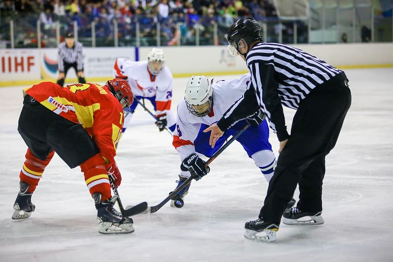 【IHOCKEY】這一場應該就是大家最關心的中國vs.台灣! - 第14張圖 中國