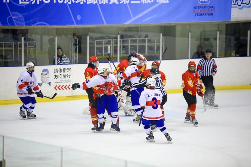 【IHOCKEY】這一場應該就是大家最關心的中國vs.台灣! - 第27張圖 中國