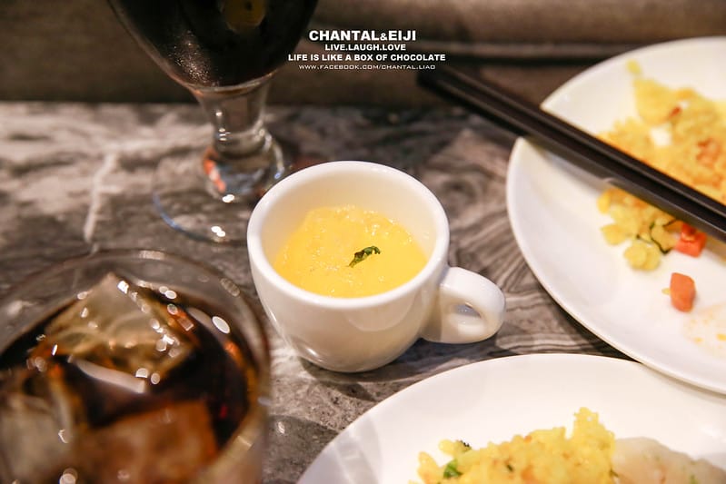 【Taiwan】登機前的小小享受:環境很好,可惜食物有點少的Plaza premium lounge - 第19張圖 桃園 plaza