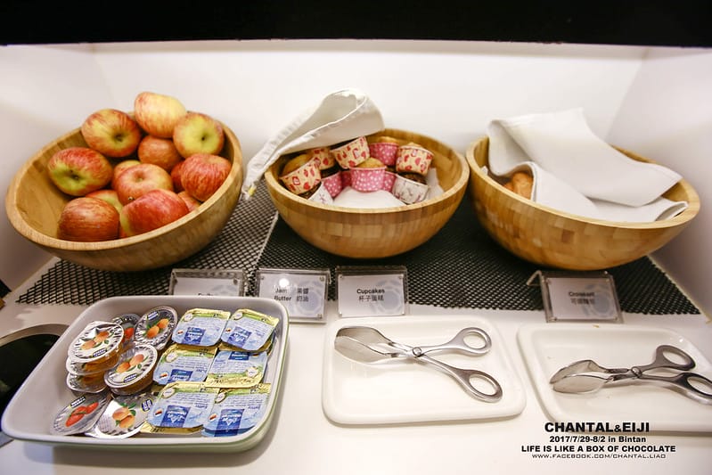 【Taiwan】登機前的小小享受:空著肚子就是要到貴賓室吃早餐!Plaza premium lounge - 第26張圖 IMG_3851 拷貝-2拷貝