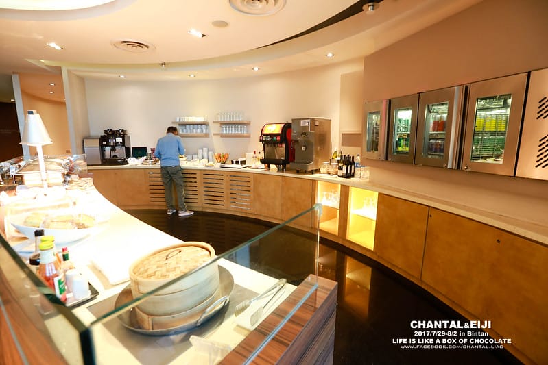 【Singapore】登機前的小小享受:搖擺不定的貴賓室4選1-DNATA Lounge (我每間都想去拉!) - 第10張圖 IMG_7775 2 拷貝-2拷貝