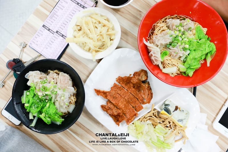 【食記】錦州街/中山國中站商圈美食-要吃排骨飯當然就要是要選得意排骨啊! - 第12張圖 IMG_0135-2拷貝