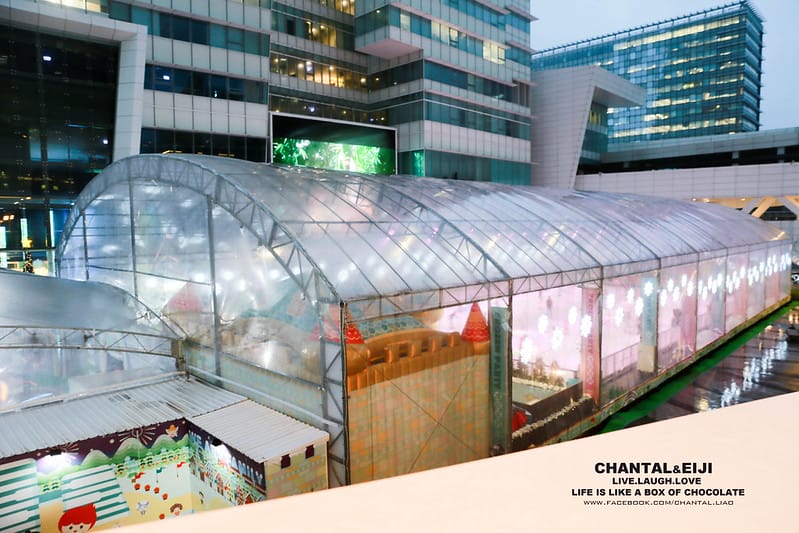 【南港區/中信金融園區】冬季限定專文-今年冬天絕對不能錯過的露天冰場-中國信託金融園區戶外滑冰場 - 第3張圖 南港