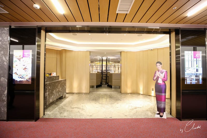 【Taiwan】登機前的小小享受:品質保證!一定是又舒適又好吃(?)的PLAZA PREMIUM LOUNGE! - 第2張圖 台灣貴賓室