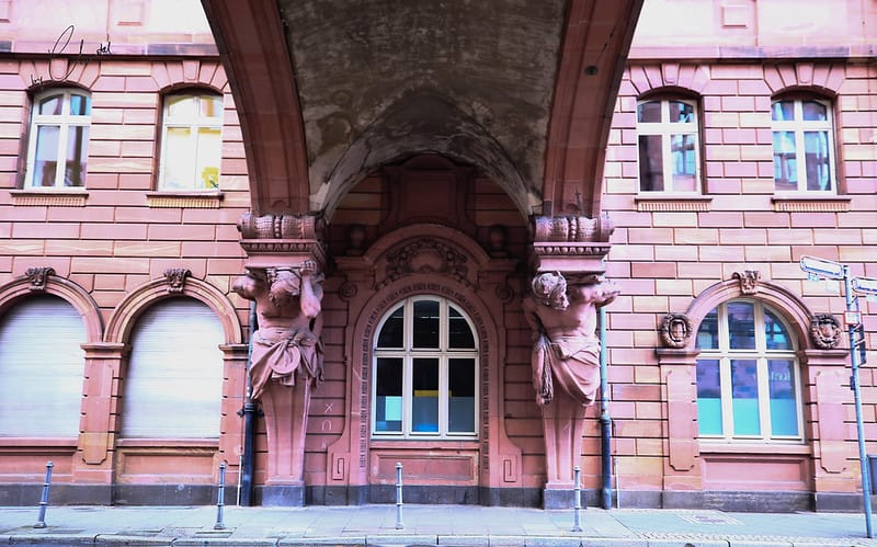 【FRANKFURT。法蘭克福】趁轉機來個美茵河畔的法蘭克福Frankfurt am Main2小時快閃之旅 - 第40張圖 IMG_9539-2拷貝