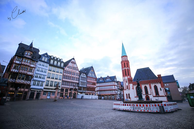 【FRANKFURT。法蘭克福】趁轉機來個美茵河畔的法蘭克福Frankfurt am Main2小時快閃之旅 - 第21張圖 IMG_9505-2拷貝