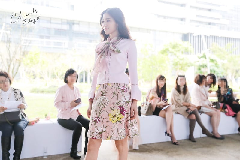 開啟2019春天的浪漫,Blumarine / 副牌Blugirl 2019 春夏服裝秀 (圖多,含餐飲介紹) - 第52張圖 服裝秀