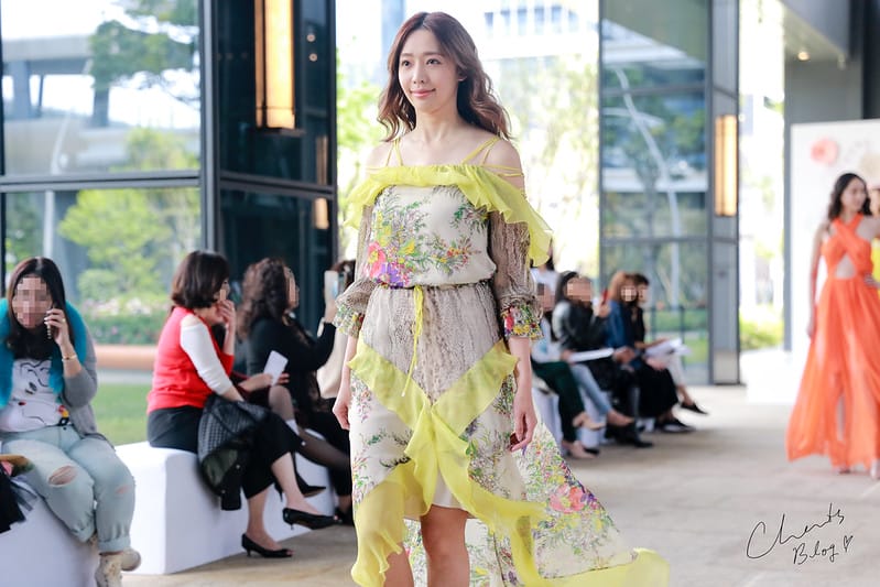 開啟2019春天的浪漫,Blumarine / 副牌Blugirl 2019 春夏服裝秀 (圖多,含餐飲介紹) - 第79張圖 服裝秀