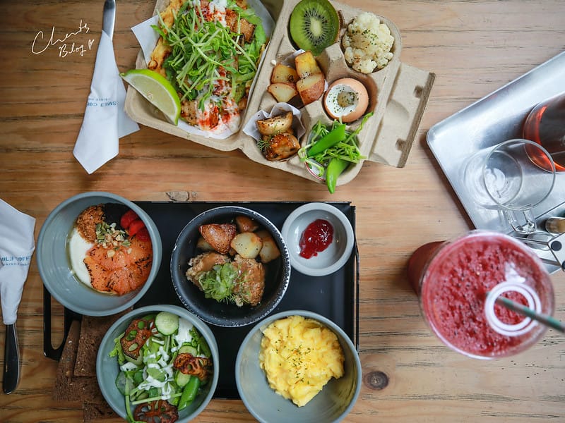 【早午餐/咖啡店】IG上觀望已久的『Smile Coffee 憲賣咖啡』丹麥風格,工業風的早午餐(熱河店,圖多) - 第30張圖 Smile Coffee
