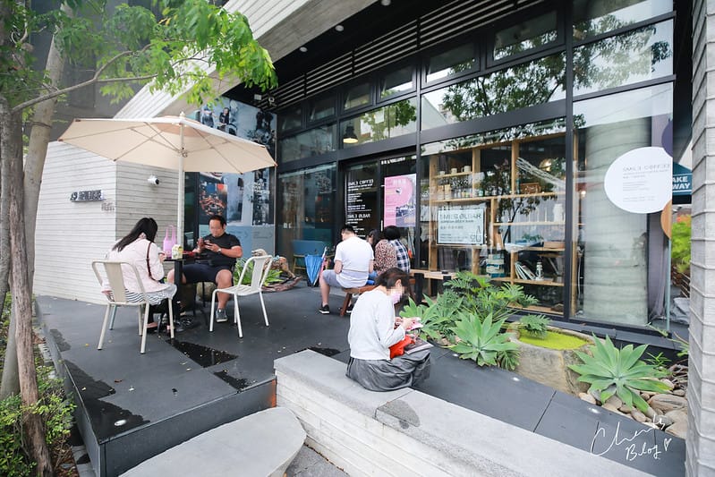 【早午餐/咖啡店】IG上觀望已久的『Smile Coffee 憲賣咖啡』丹麥風格,工業風的早午餐(熱河店,圖多) - 第54張圖 Smile Coffee