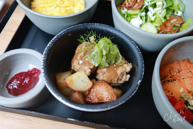 【早午餐/咖啡店】IG上觀望已久的『Smile Coffee 憲賣咖啡』丹麥風格,工業風的早午餐(熱河店,圖多) - 第41張圖 Smile Coffee