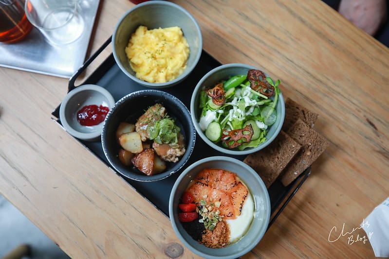 【早午餐/咖啡店】IG上觀望已久的『Smile Coffee 憲賣咖啡』丹麥風格,工業風的早午餐(熱河店,圖多) - 第40張圖 Smile Coffee