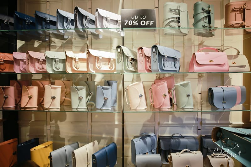 【LONDON。倫敦】旅遊倫敦一定要去,品牌無敵多的Bicester Village Outlet(圖多) - 第34張圖 Bicester Village
