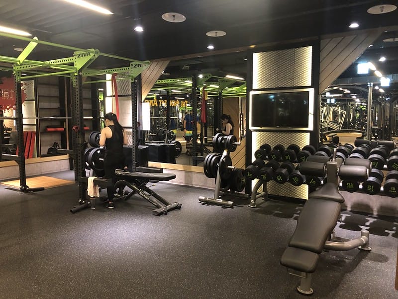 【台北】台北免年費,免綁約健身房分享之半夜也可以去運動的『TDF Fitness給力健身房』
