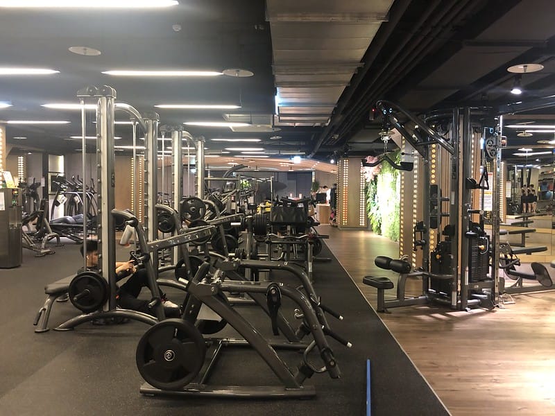 【台北】台北免年費,免綁約健身房分享之半夜也可以去運動的『TDF Fitness給力健身房』