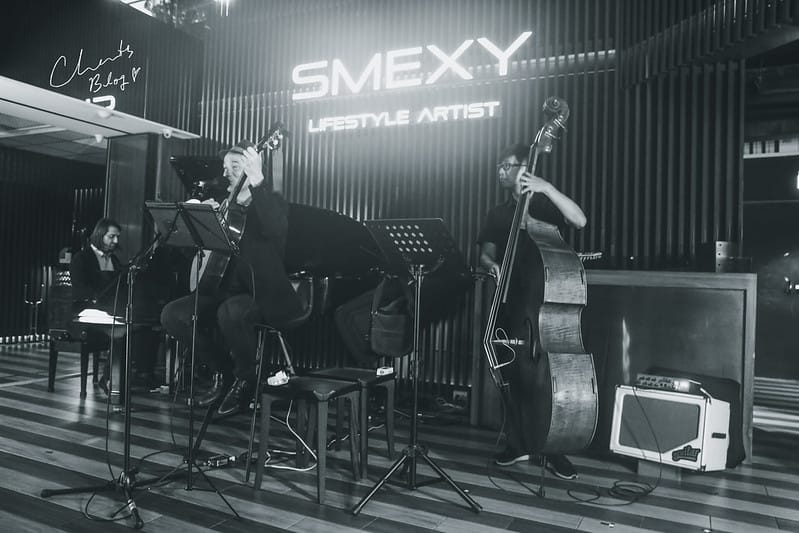 【敦化/民生】FOODDRINKSLIVE MUSIC 氣氛超好,每天都有現場演奏的音樂餐廳SMEXY - 第33張圖 SMEXY