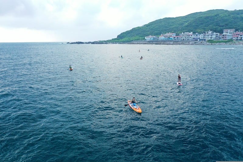 【東北角/景點】夏天尾巴,超熱血龍洞灣SUP追尋日出