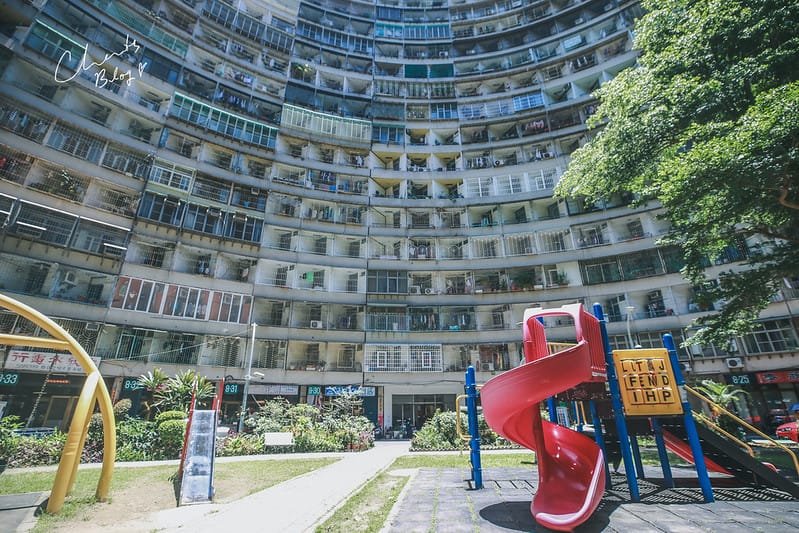 【左營區。景點】充滿香港密集住宅風味的IG熱門景點-高雄果貿社區 (文章最後有攝影TIP喔!) - 第21張圖 果貿