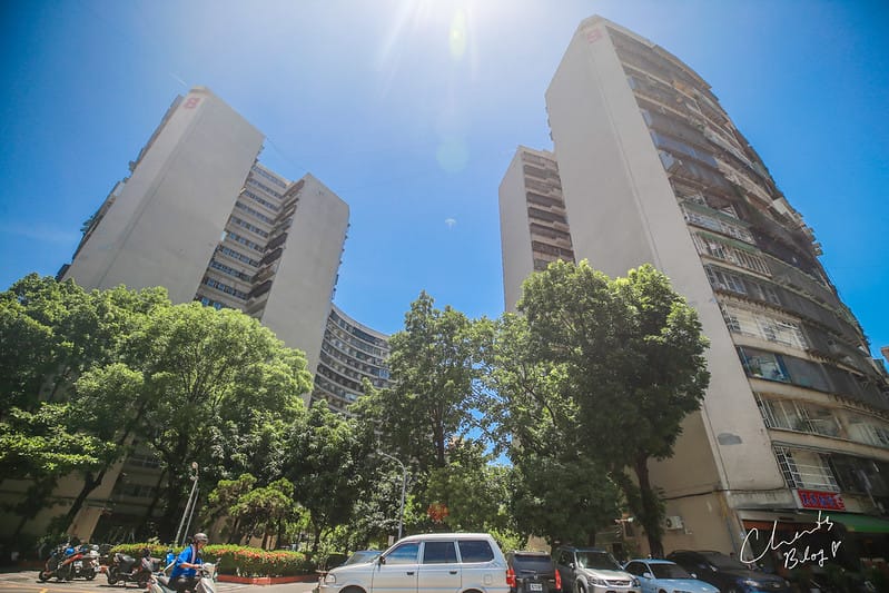 【左營區。景點】充滿香港密集住宅風味的IG熱門景點-高雄果貿社區 (文章最後有攝影TIP喔!) - 第6張圖 果貿