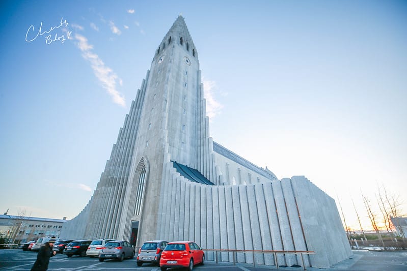 【ICELAND。冰島】雷克雅維克市區之 Hallgrimskirkja哈爾格林姆教堂、Laugaveur徒步街散步 - 第10張圖 冰島大教堂