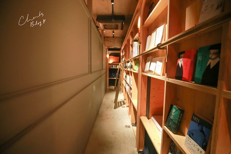 2019。東京讓我觀望已久,在書櫃裡入睡的BOOK and BED TOKYO東京書香入夢旅館 - 第11張圖 BOOK and BED