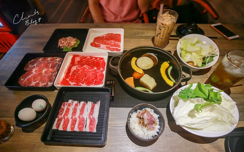 【松山區/京華城】充滿奇怪菜色的沖繩風味壽喜燒吃到飽「SHABU夏都。壽喜燒、鍋物』 - 第25張圖 夏部