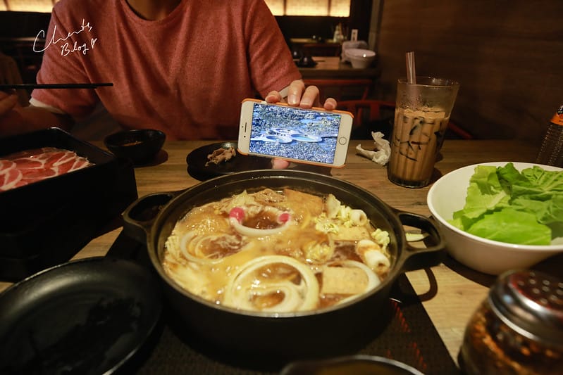 【松山區/京華城】充滿奇怪菜色的沖繩風味壽喜燒吃到飽「SHABU夏都。壽喜燒、鍋物』 - 第46張圖 夏部