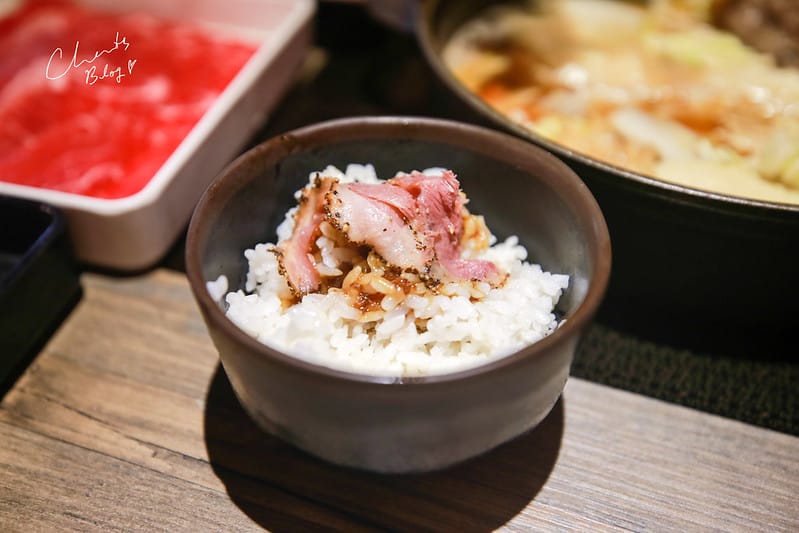 【松山區/京華城】充滿奇怪菜色的沖繩風味壽喜燒吃到飽「SHABU夏都。壽喜燒、鍋物』 - 第39張圖 夏部