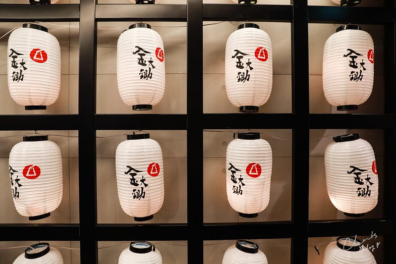【三創生活園區】小蒙牛集團新系列的「金大鋤壽喜燒、鴛鴦鍋吃到飽」 - 第3張圖 金大鋤壽喜燒