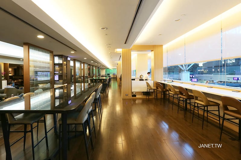 【Taiwan】登機前的小小享受:第一次走進長榮貴賓室EVA the INFINITY Lounge長榮商務艙初體驗 - 第38張圖 20180429180408_43