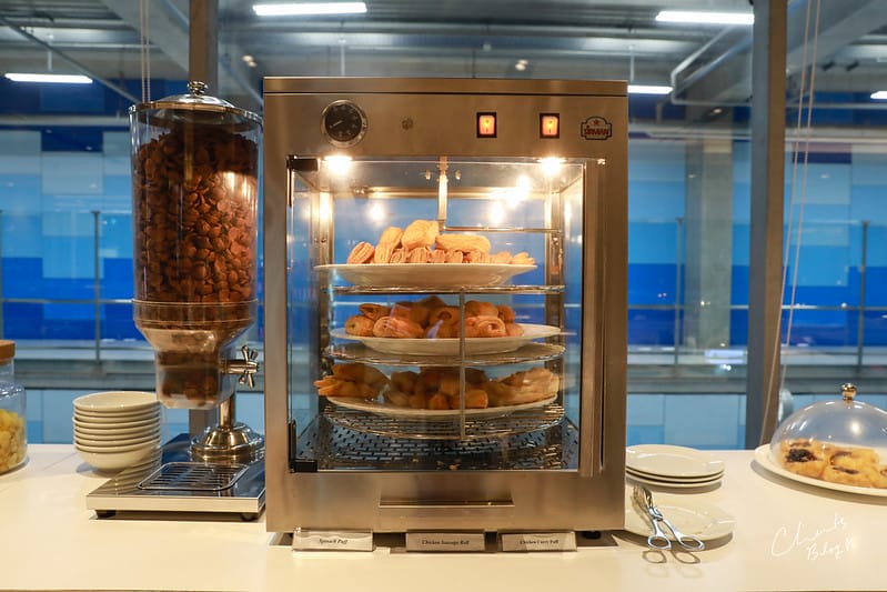 【BKK。曼谷】搭紅眼班機就是要去貴賓室耍廢-Miracle Business Class Lounge(曼谷素萬那普國際機場) - 第28張圖 BKK貴賓室