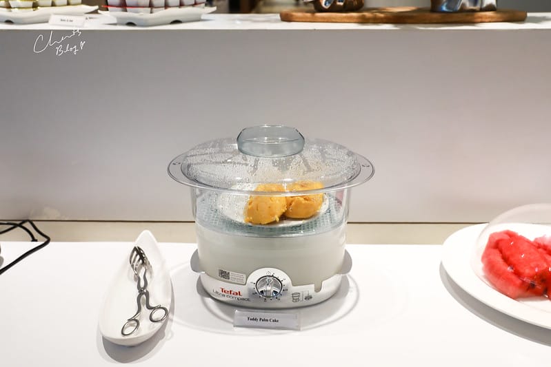 【BKK。曼谷】搭紅眼班機就是要去貴賓室耍廢-Miracle Business Class Lounge(曼谷素萬那普國際機場) - 第11張圖 BKK貴賓室