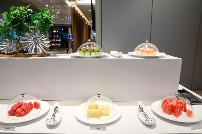 【BKK。曼谷】搭紅眼班機就是要去貴賓室耍廢-Miracle Business Class Lounge(曼谷素萬那普國際機場) - 第12張圖 BKK貴賓室