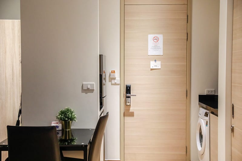 BKK。曼谷地段超優,生活機能方便,airbnb超推的高級住宅區民宿Hiii homtel(上) - 第10張圖 HIII