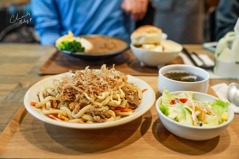 【新莊。美食】輔大旁超級挑高的美食、玩樂空間SHARE KITCHEN想初。享廚 - 第24張圖 享廚