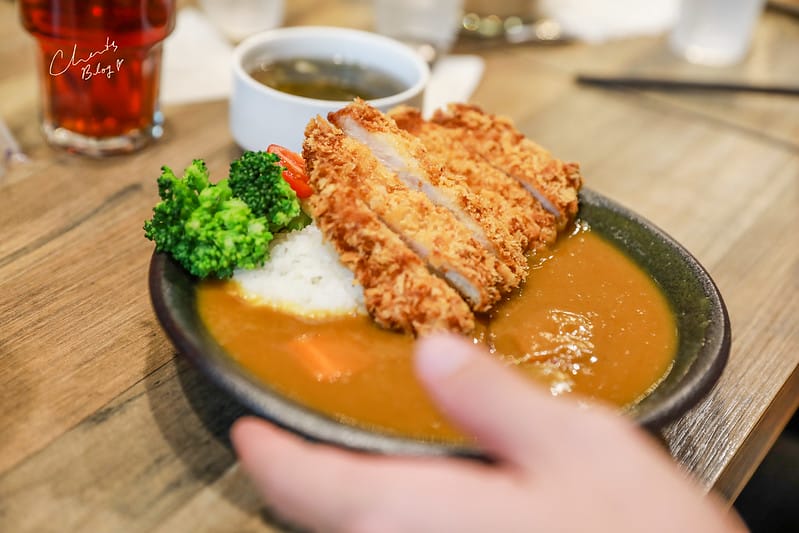 【新莊。美食】輔大旁超級挑高的美食、玩樂空間SHARE KITCHEN想初。享廚 - 第25張圖 享廚