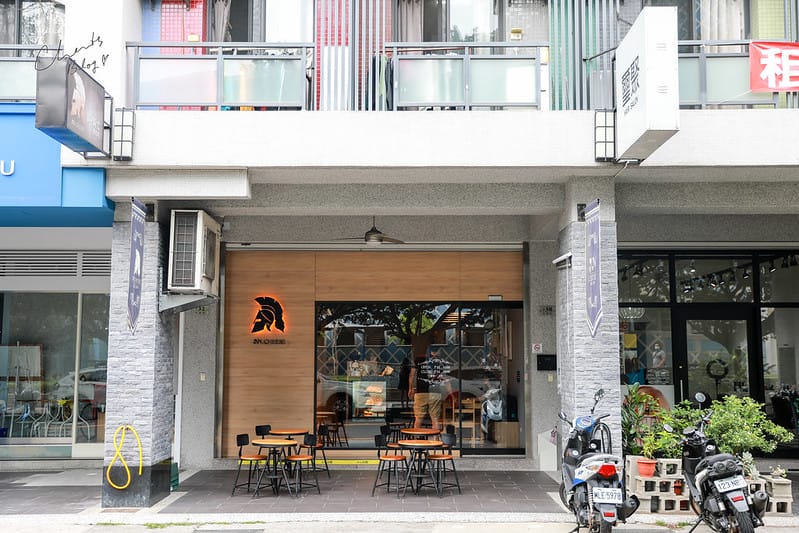 【北區/中國醫商圈】最近的新歡糕點店,便宜又好吃的真騎士烘培坊Jn. Cheese - 第2張圖 真騎士