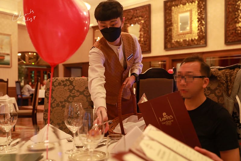 【信義區/松仁路】不管來訪幾次都會被他的高級所驚豔的Lawry’s勞瑞斯牛肋排餐廳 - 第20張圖 LAWRY's