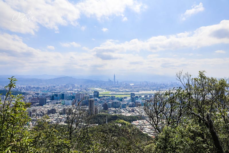 【內湖區/金面山】防疫期間與其去健身房不如去爬爬山,健康又安全 網路上紅到炸掉的金面山剪刀石 - 第23張圖 金面山