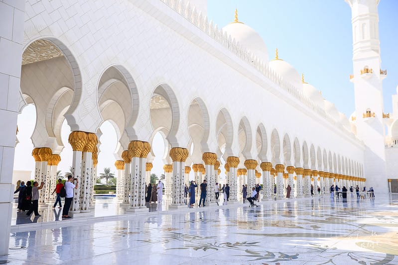 ABU DHABI。阿布達比超奢華絕美的全白清真寺جامع الشيخ زايد الكبيرSheikh Zayed Grand Mosque 謝赫扎耶德大清真寺 (文長、照片超多) - 第47張圖 大清真寺