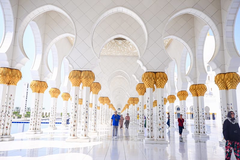 ABU DHABI。阿布達比超奢華絕美的全白清真寺جامع الشيخ زايد الكبيرSheikh Zayed Grand Mosque 謝赫扎耶德大清真寺 (文長、照片超多) - 第51張圖 大清真寺