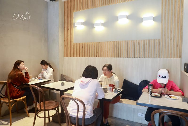 【西屯區/惠中路】純白色系、聖多里尼感的網美早餐店 CACTI吃光早午餐輕食空間 - 第8張圖 1J6A3431 拷貝-2拷貝