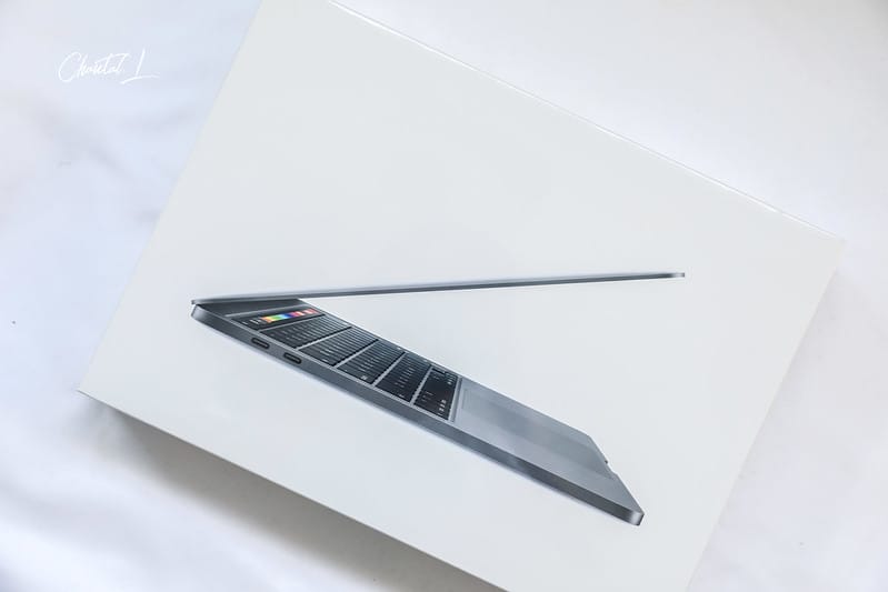 【開箱】事隔10年我終於敗下了逼近10萬的Macbook Pro 13” 硬體介紹/購買原因/使用心得(自掏腰包心得) - 第9張圖 1J6A7924-2拷貝
