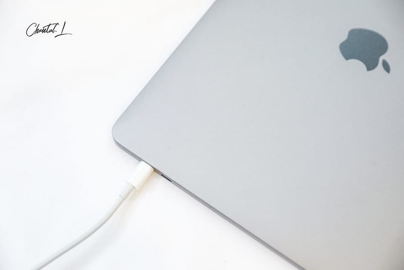 【開箱】事隔10年我終於敗下了逼近10萬的Macbook Pro 13” 硬體介紹/購買原因/使用心得(自掏腰包心得) - 第41張圖 1J6A0907-2拷貝