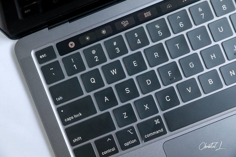 【開箱】事隔10年我終於敗下了逼近10萬的Macbook Pro 13” 硬體介紹/購買原因/使用心得(自掏腰包心得) - 第34張圖 1J6A0203-2拷貝