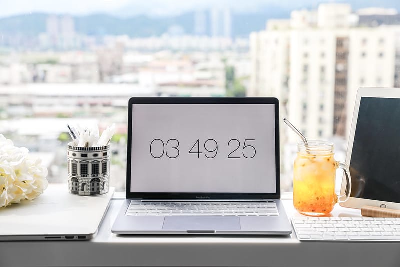 【開箱】事隔10年我終於敗下了逼近10萬的Macbook Pro 13” 硬體介紹/購買原因/使用心得(自掏腰包心得) - 第23張圖 1J6A0252-2